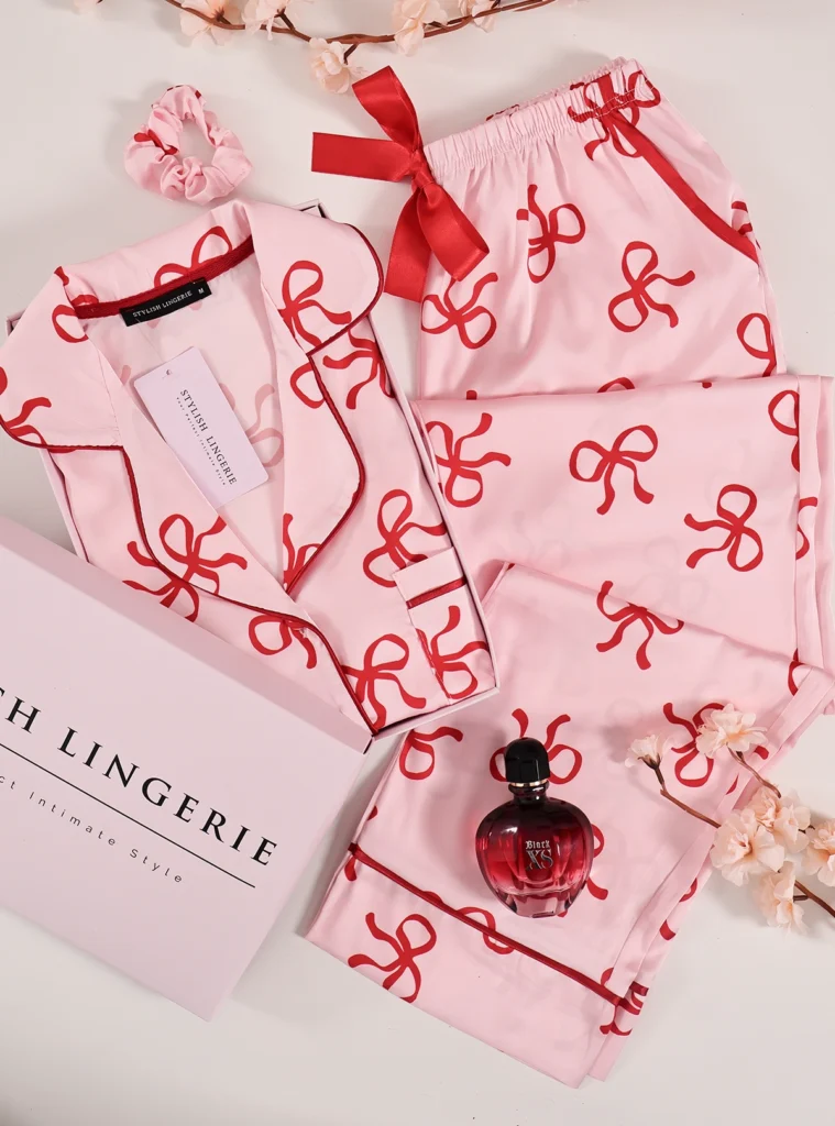 Pyjama satin de soie coquette rosé manche longue
