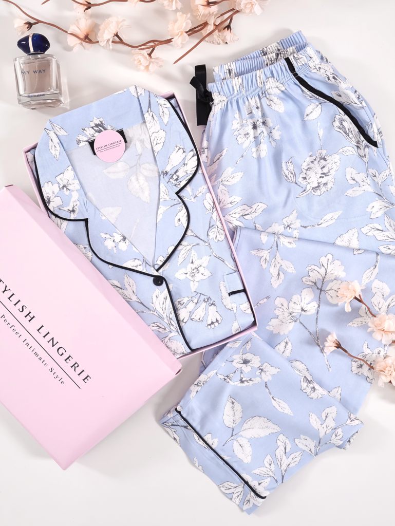 Pyjama Jardin Bleu en Satin de coton demi manche