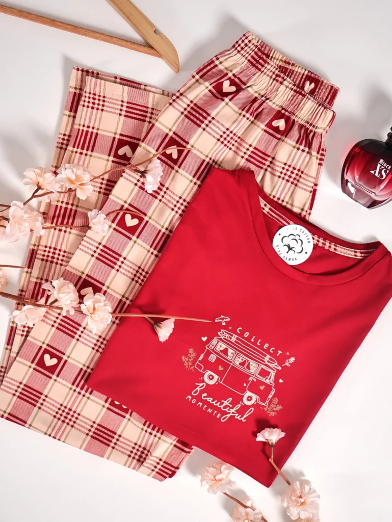 Pyjama Beautiful Journey Rouge 100% Coton demi manche