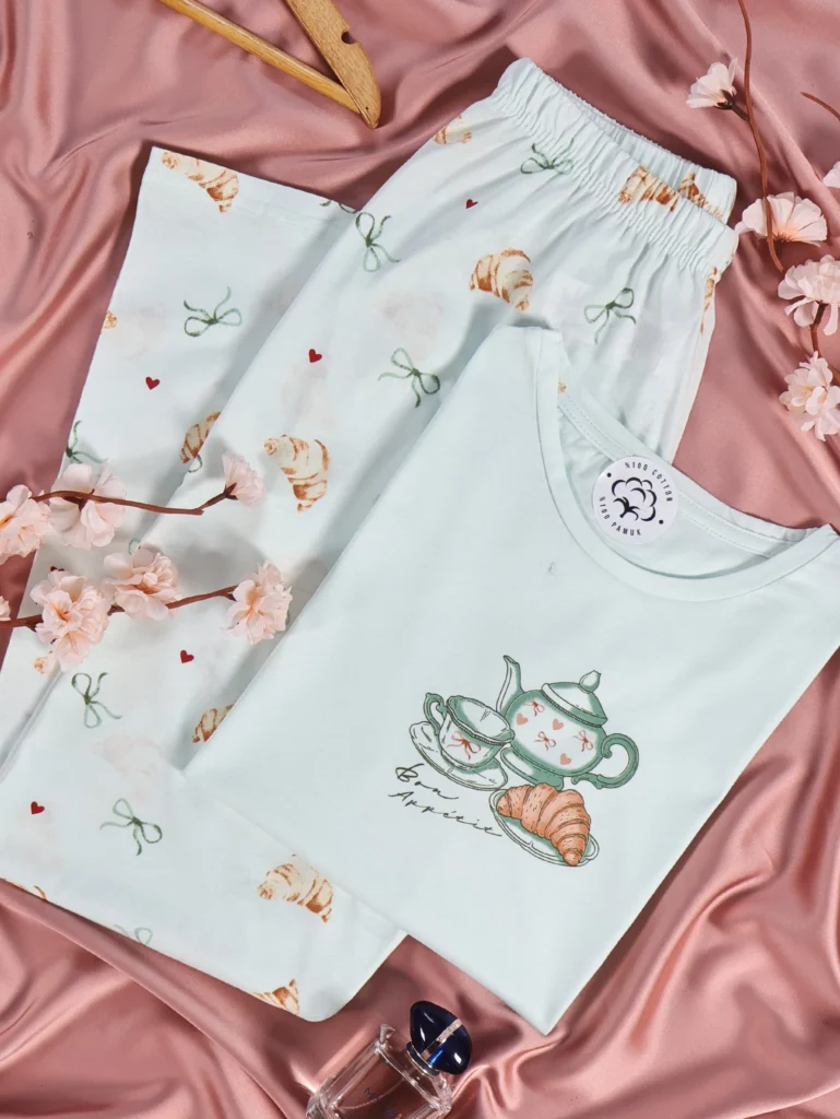 Pyjama Croissant Douceur Bleu ciel 100% Coton demi manche