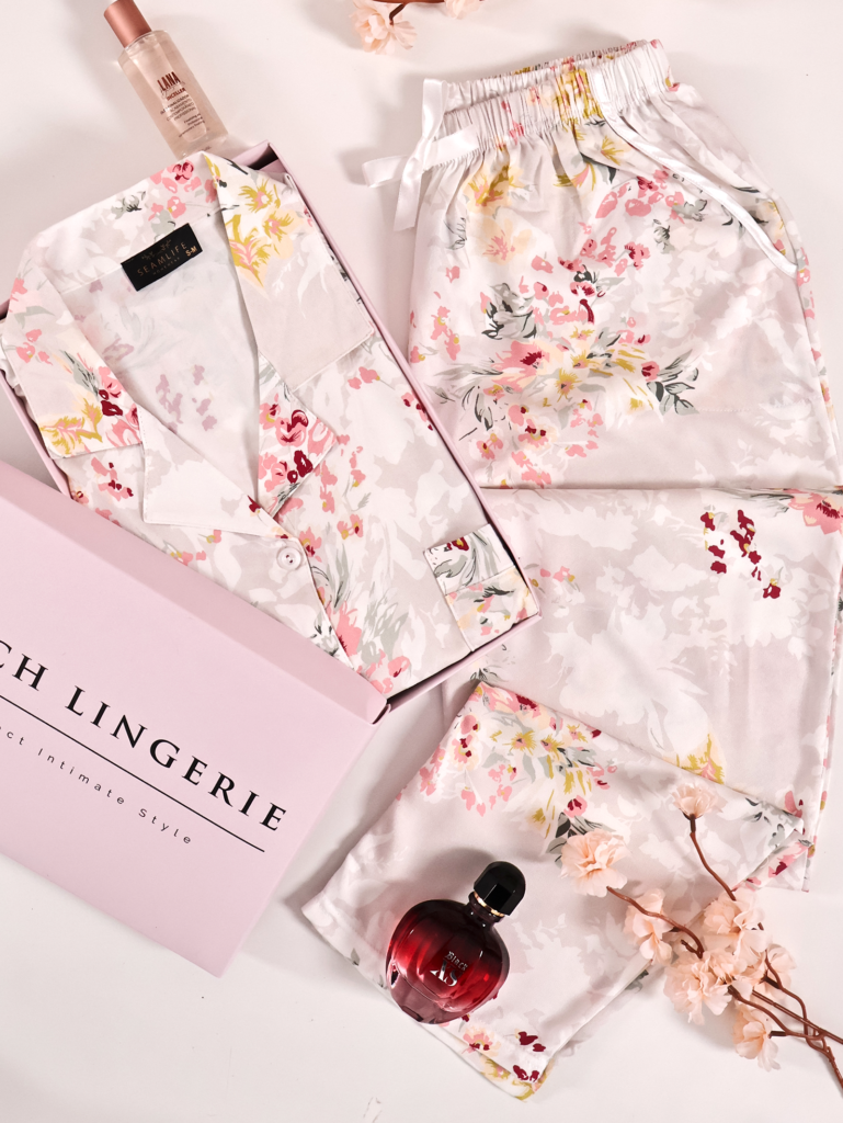 Pyjama Aveline Floral en Satin de coton demi manche