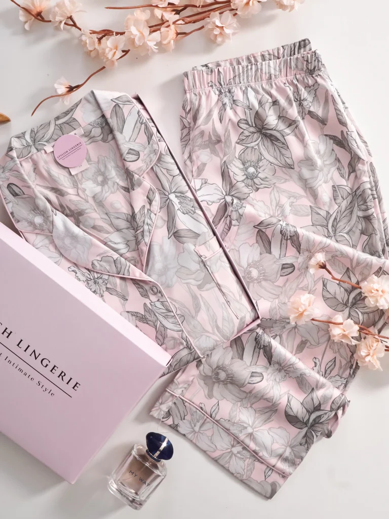 Pyjama Floraison Poudrée Satin de soie manche longue