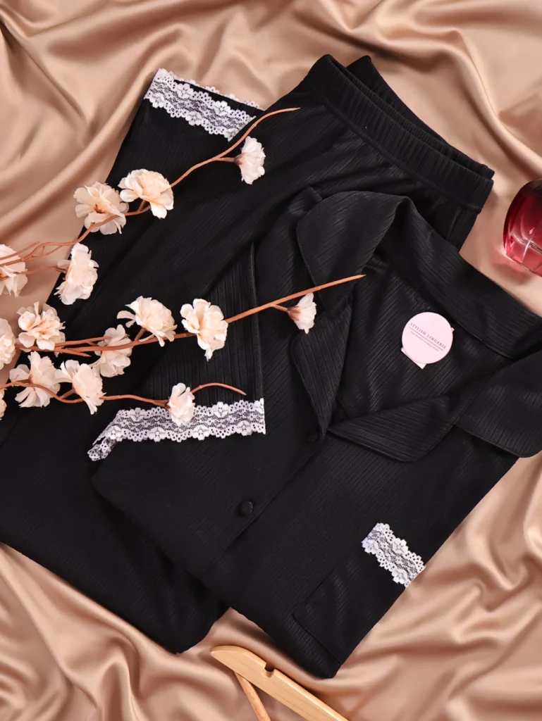 Pyjama maille côtelée douce demi manche noir